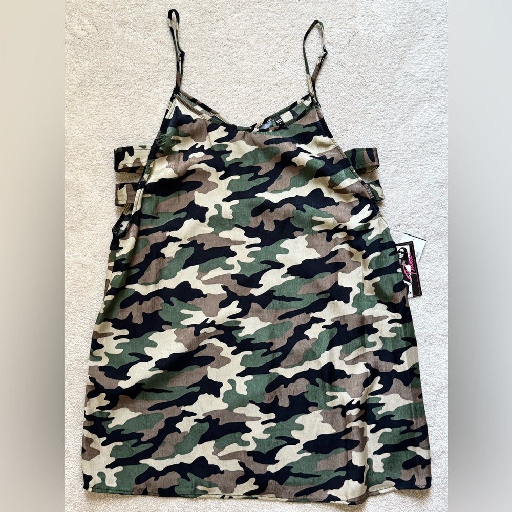 Trixxi Women’s Camo Mini Dress – Slip Dress w/Side Cutouts - Sz Large - NWT